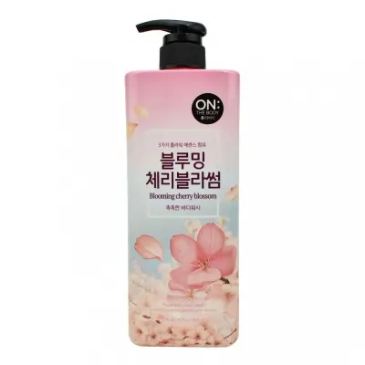 Sữa Tắm On the body Cherry Blossom 900g