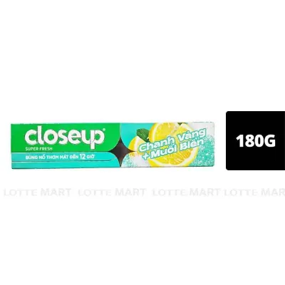 Kem Đánh Răng Closeup Chanh Vàng và Muối Biển Tuýp 180g
