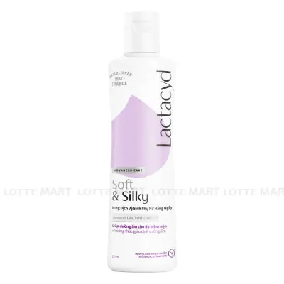 Dung Dịch Vệ Sinh Phụ Nữ Lactacyd Soft & Silky 250ml