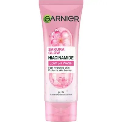 Sửa Rửa Mặt Garnier Sakura Glow Niacinamide Low PH Wash 100ml
