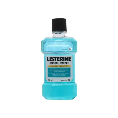Nước Súc Miệng Listerine Cool Mint 250ml